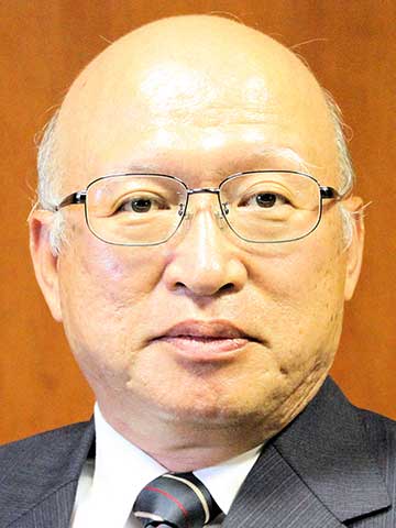 山田 壽夫 氏